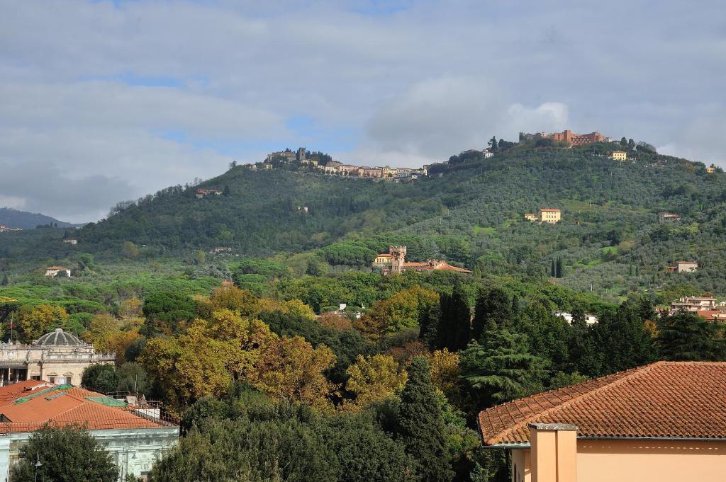 Grand Hotel Tettuccio Montecatini-Terme Esterno foto